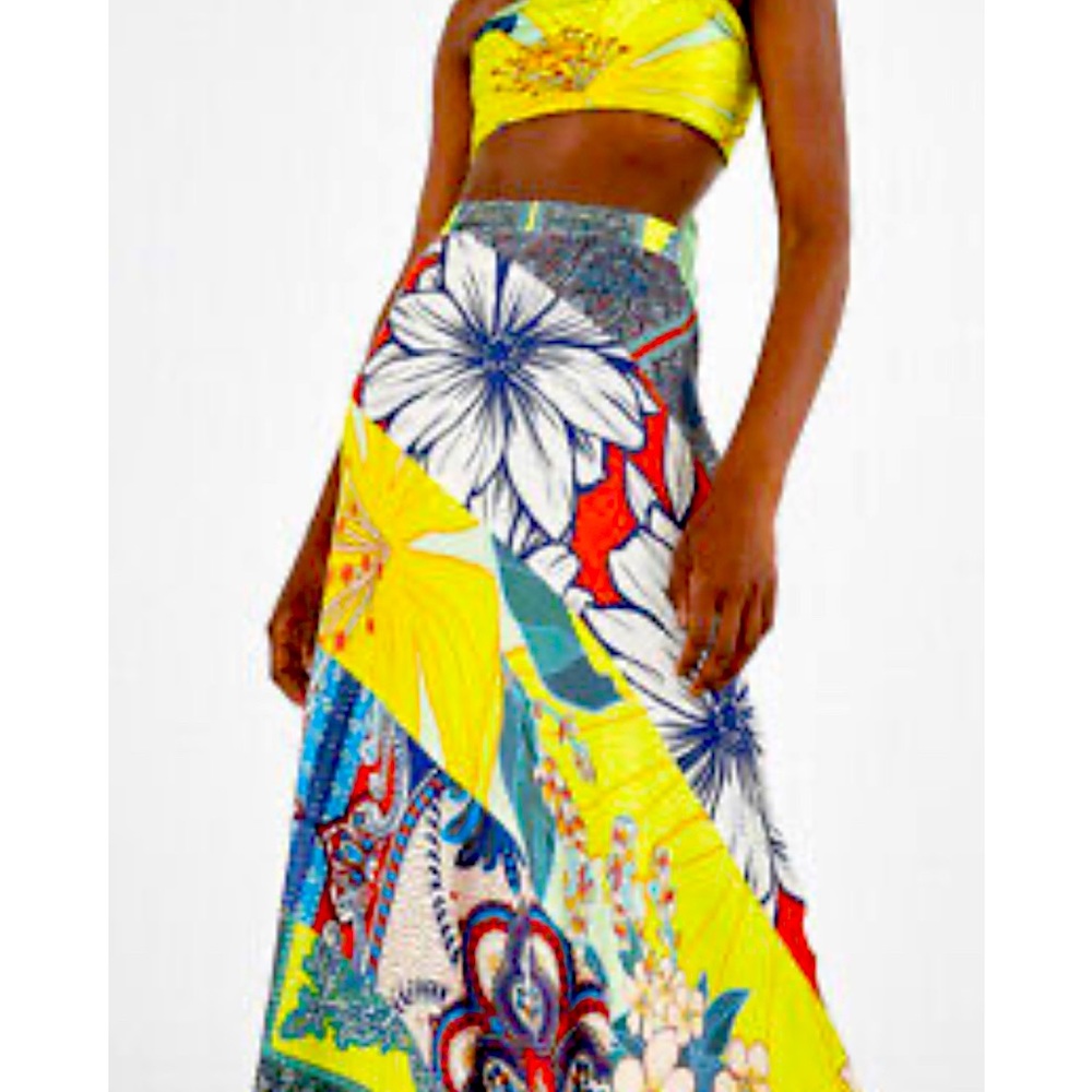 Farm Rio Island Scarf Print Midi Skirt. Size Small.